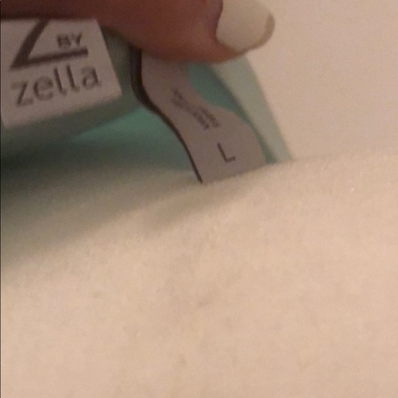 Zelle t shirt - Picture 3 of 4